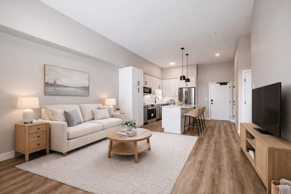 Batavia - living and kitchen from exterior door